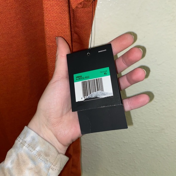 Nike XL DRI FIT burnt orange tee - Picture 5 of 5